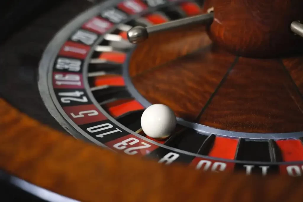 Blackjack vs Roulette