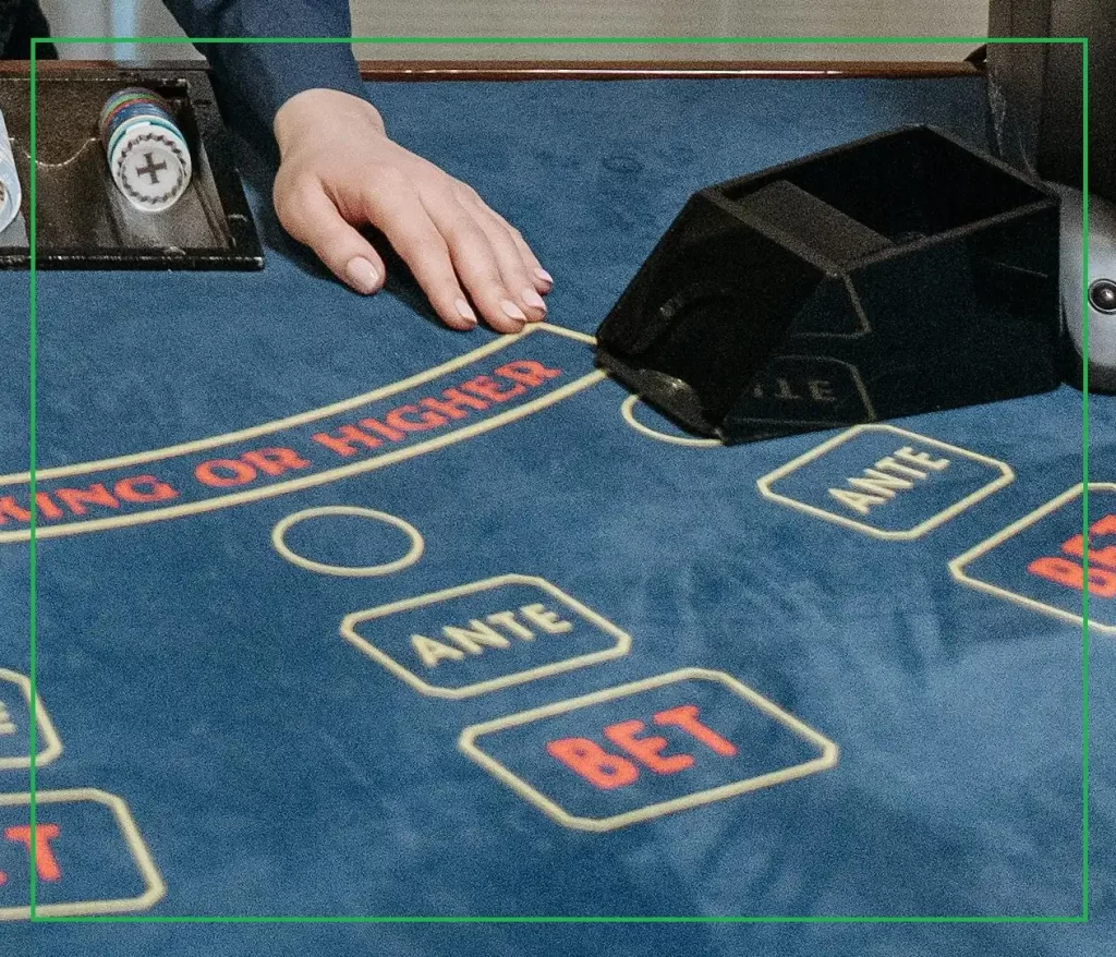 Shuffle Machine on BlackJack Table